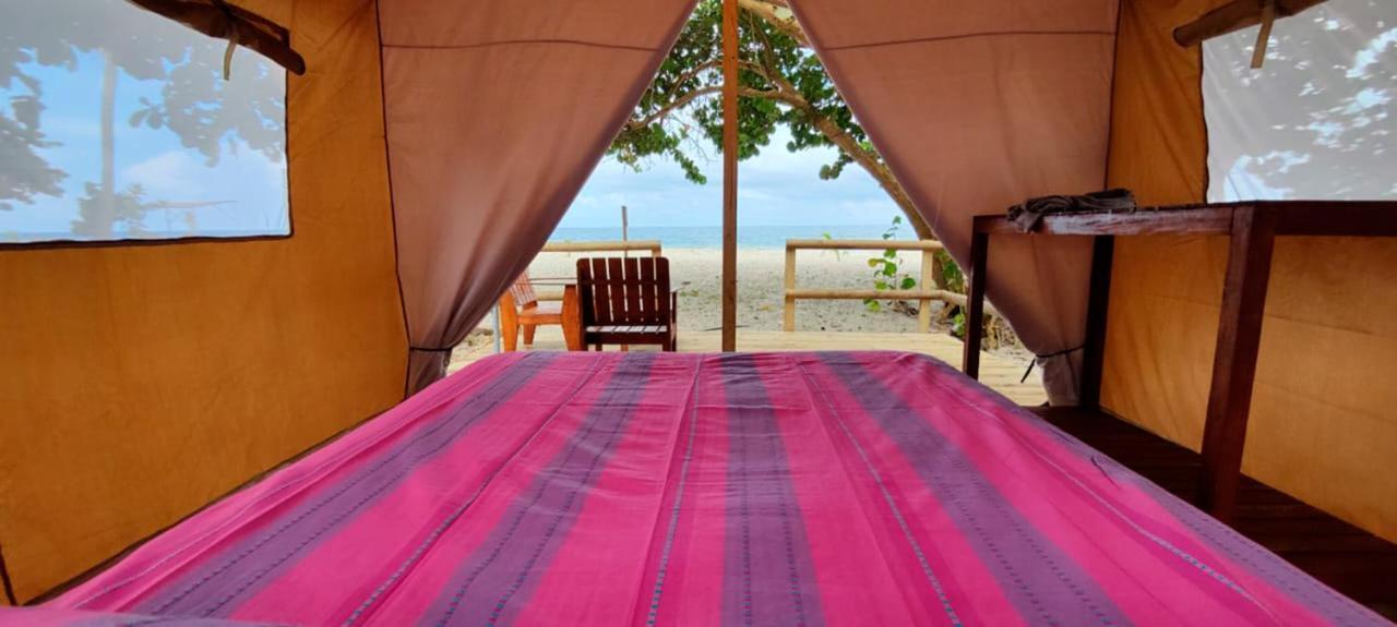 Ecolodge Playa Brava Teyumakke Calabazo  Exteriör bild