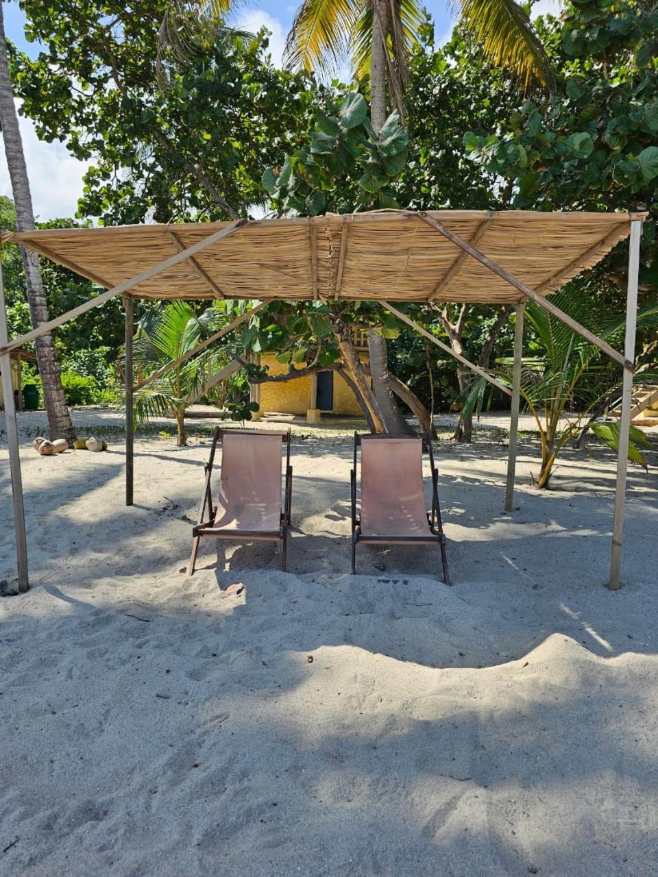 Ecolodge Playa Brava Teyumakke Calabazo  Exteriör bild